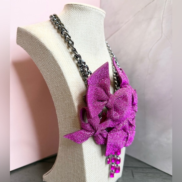 Betsey Johnson Pink Fuchsia Bow Pave Crystal Statement Necklace - Picture 4 of 8